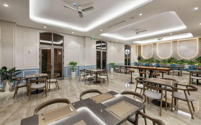Laputa Hotel Phu Quoc