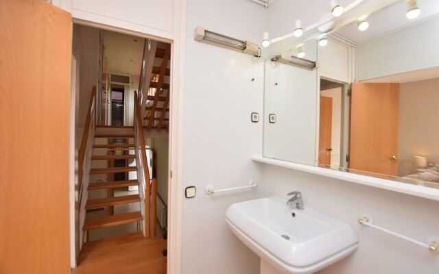 HomeHolidaysRentals Palmeras House - Costa Barcelona