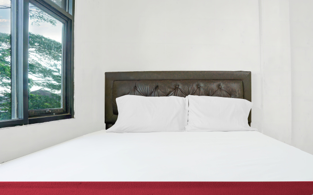 OYO 92609 Guest House Malay Singkawang
