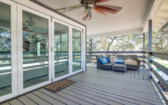 Lago Vista Vacation Rental w/ Fireplace!