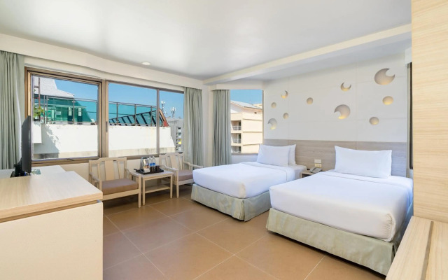 Sunshine Hotel And Residences