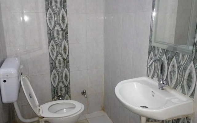 Hotel Bhagirathi Palace