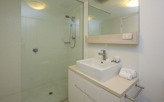 1 Bright Point Apartment 2104