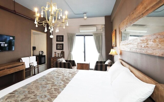 Mansion 6