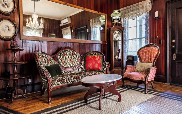 Historical John Rast House