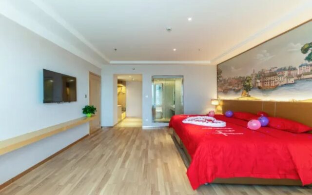 Vienna Hotel (Lingao Store)