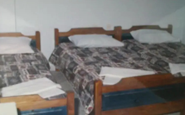 Stavros Rooms and Studios