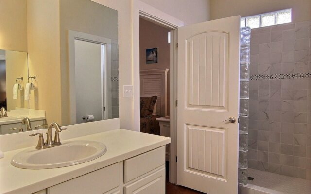 Tropic Thunder PB209