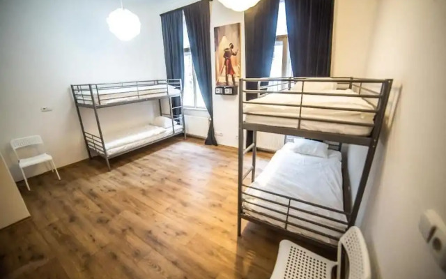 Krakovska Apartment
