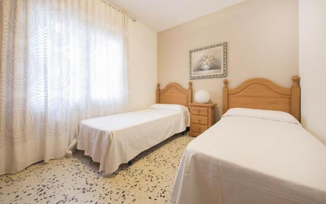 R28 Apartamento Montserrat 11-3