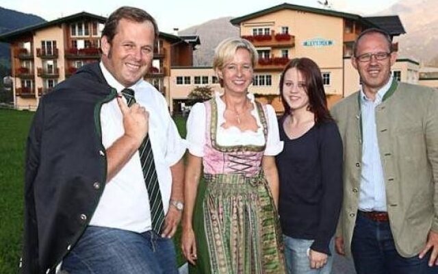 Ferienhotel Fernblick