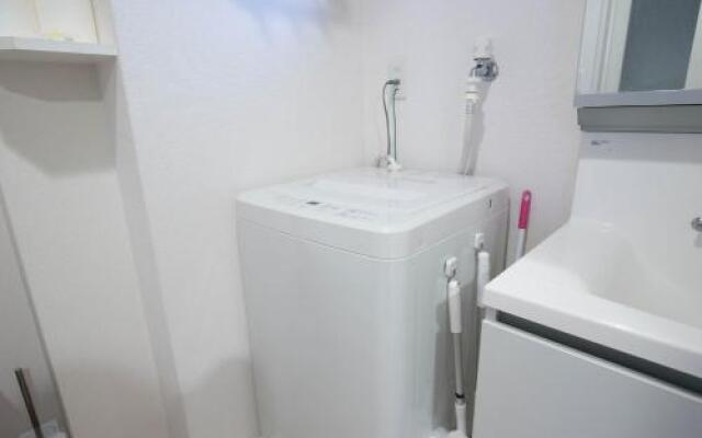 Yakuin apartment