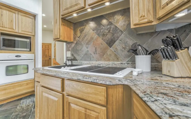 5Br|Mountain Luxury☀Hiking☀Dog Friendly!
