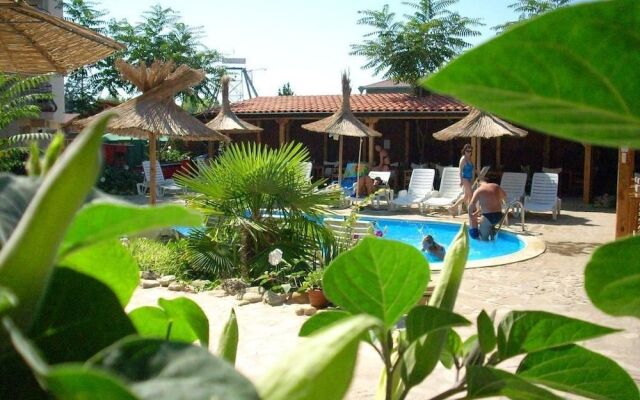 Family hotel Tropicana