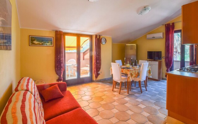 Nice Apartment in Ricadi With Wifi and 2 Bedrooms
