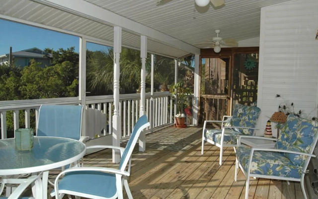 Blue Dolphin Inn Nine Bedroom Villa