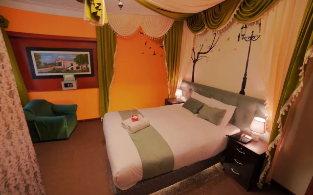 Gatsby Hotel Collection