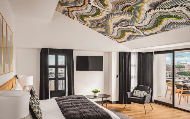 Maisons du Monde Hôtel & Suites - La Rochelle Vieux Port