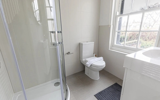 Lovely 2-bed Flat in Whitechapel, East London