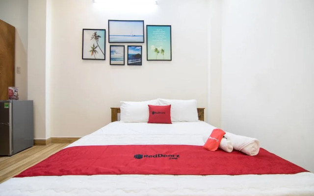 Reddoorz Near Vincom Thao Dien