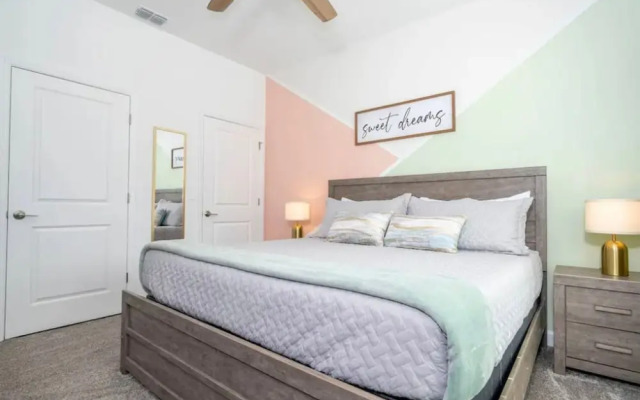 Condominium villas near Disney Orlando