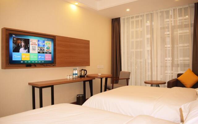 Jtour Inn Chengdu Tianfu Avenue Sihe Metro