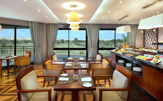 Hilton Pyramids Golf