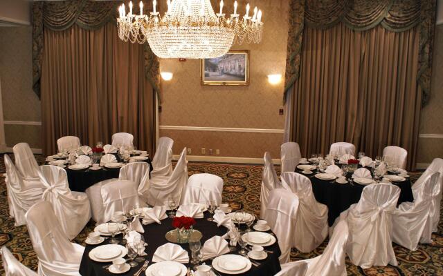 DoubleTree Suites by Hilton Hotel Lexington