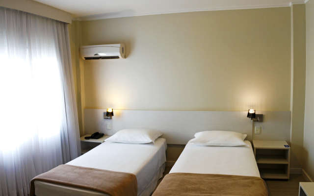 Charrua Hotel
