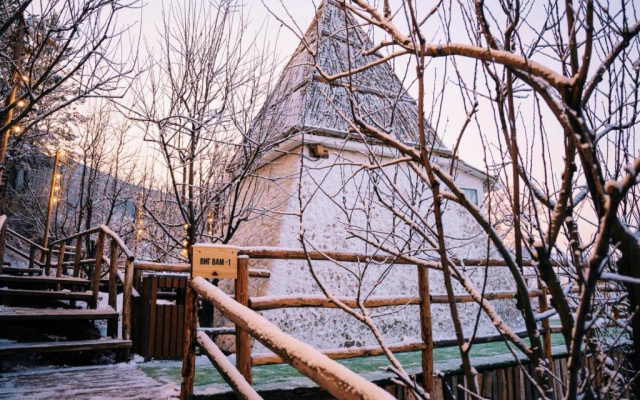 Pik Talgar (Пик Талгар)