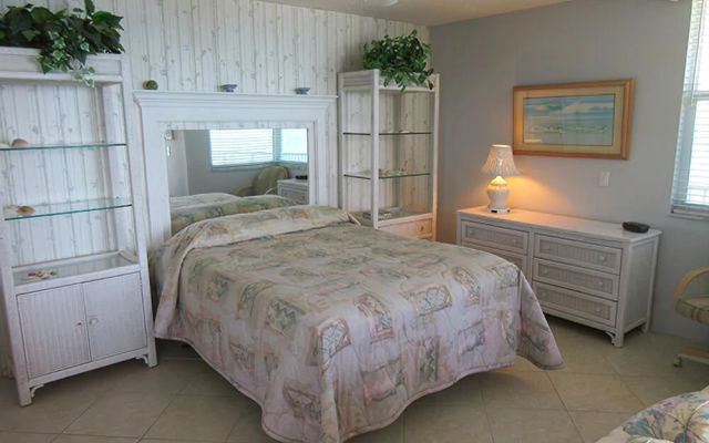Estero Beach & Tennis #1103B