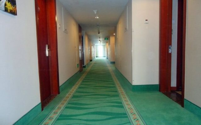 GreenTree Inn BeiJing QingHeqiao Business Hotel