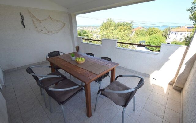 Apartment Buza