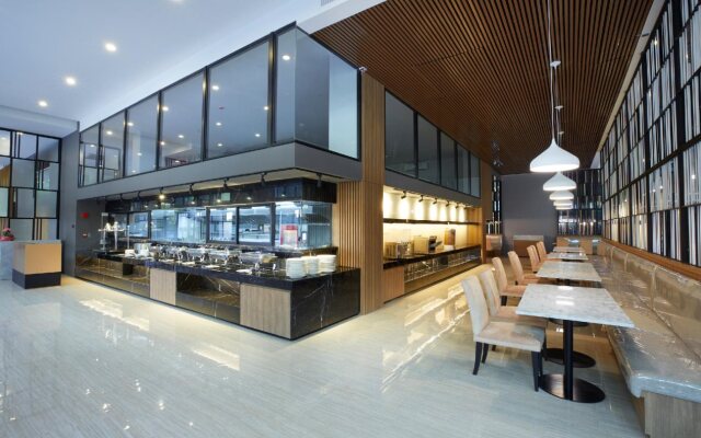 Floral · Blossom Sathorn Hospitality Bangkok