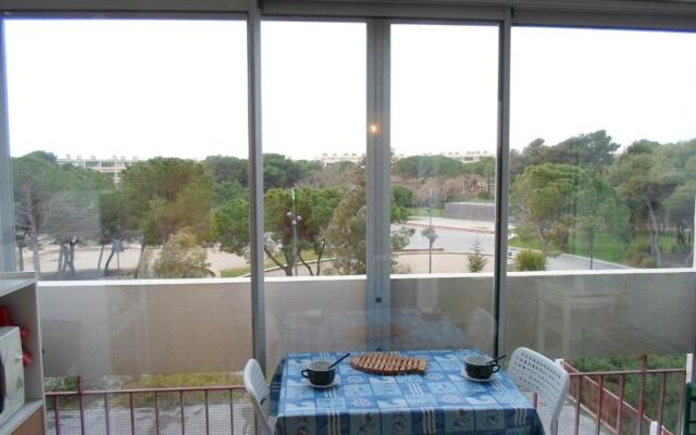 Appartement Balaruc-les-Bains, 1 pièce, 2 personnes - FR-1-503-47