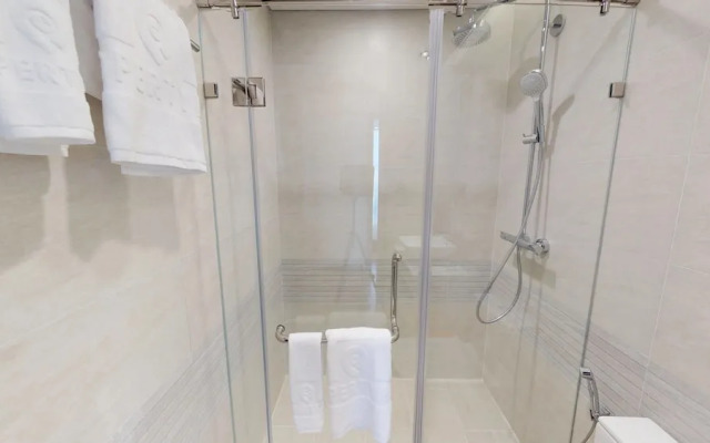 Luxury Apartment in Vinhomes Metropolis