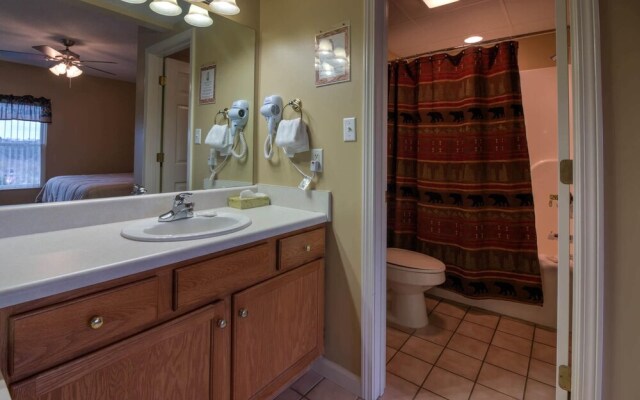 Whispering Pines 234
