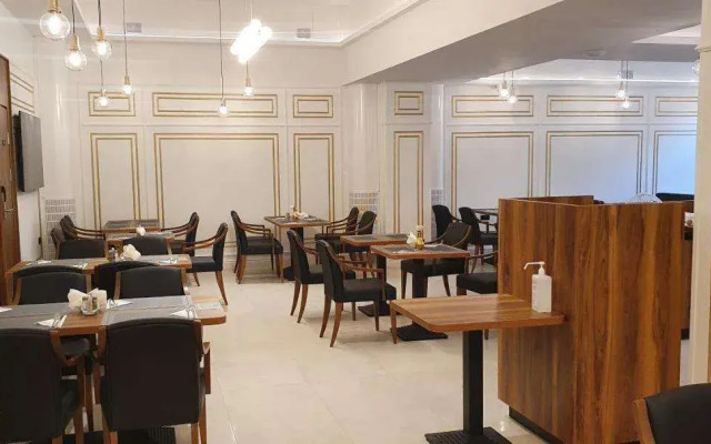 Sky Hotel Kraków