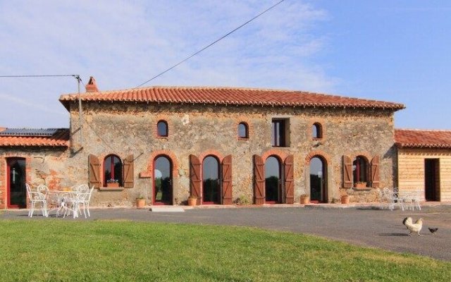 Chambres d'hôtes Le Chateau Rouge