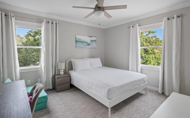 "the Beachy House" 27 Sandestin Estates