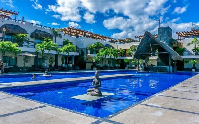 Aldea Thai 219 2 Bedroom Condo by Redawning