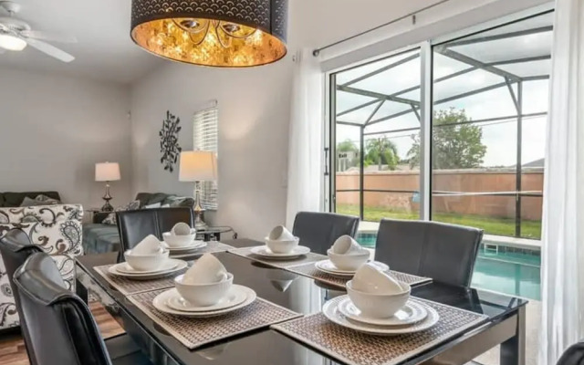 Remodeled Gem - Comfort and Location