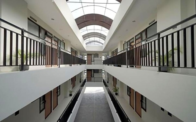 D'Paragon Sumber Solo
