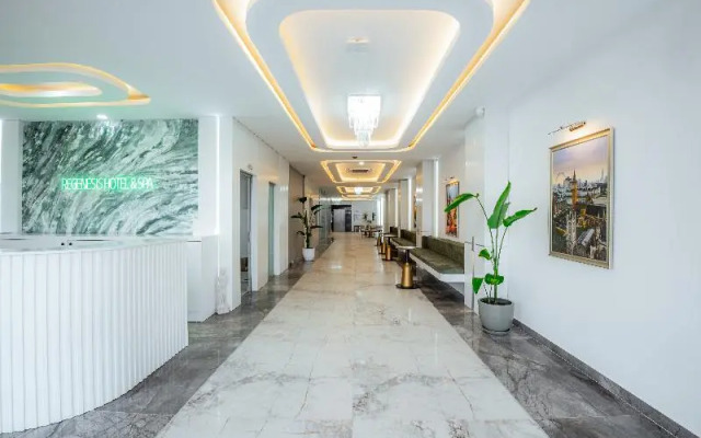 Regenesis Hotel  Spa