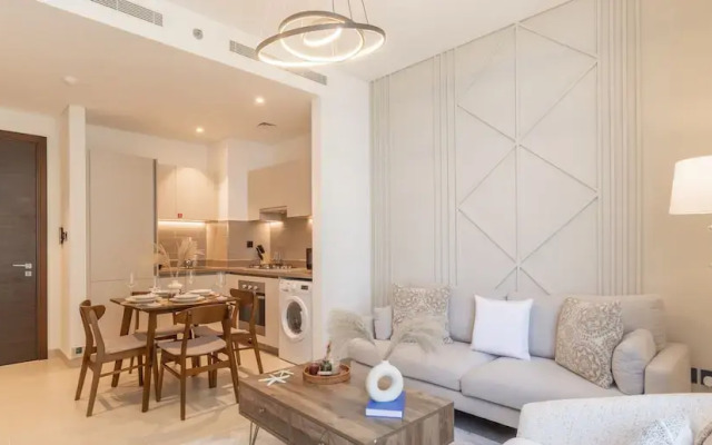 Manzil - 1BR in Sobha Hartland near Burj