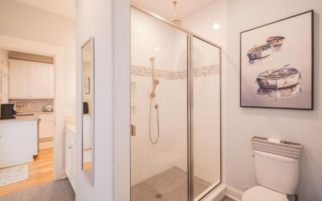 Pier Walker by Oak Island Accommodations