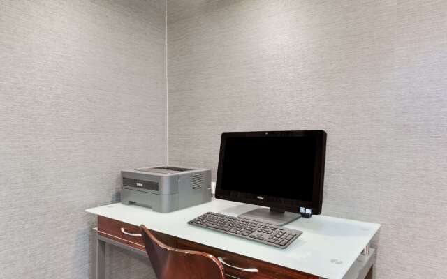 Super 8 by Wyndham Cotulla TX