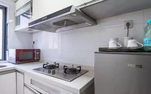 eStay Residence - Guangzhou Peace World Plaza