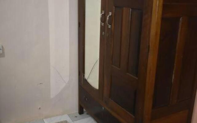 A peaceful and lovely 1 bedroom vacation Dina's little home