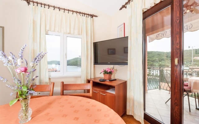 Apartment Ivan